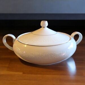 Vtg Grace Concerto Platinum Round Covered Handles Vegetable Bowl China